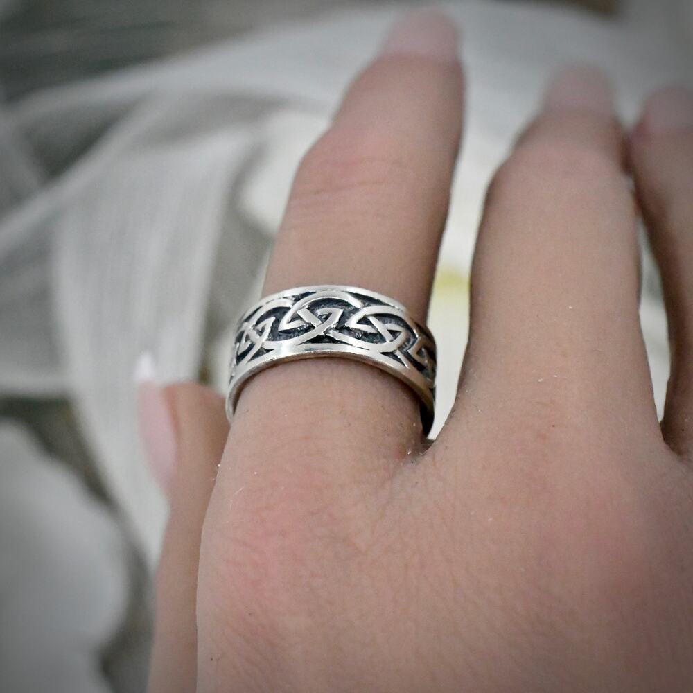 925 Sterling Silver Celtic Knot Band Ring Size 6.5 Weave 4.5g